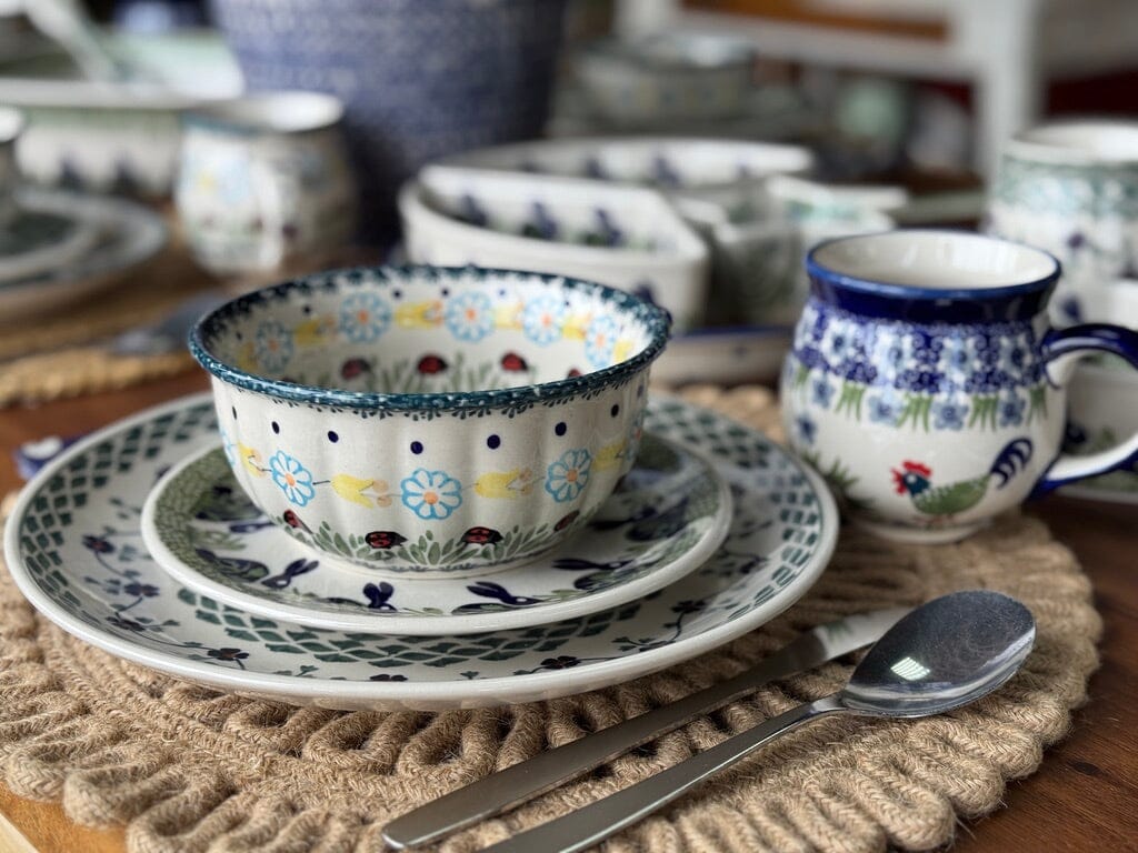 Bowl, Round, 6.5" in "Lady Bugs" by Manufaktura | M084T-IF45 - Image 3